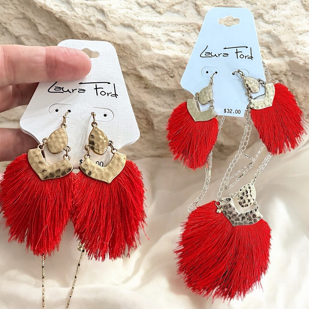Laura Ford brand-new necklace & hook earrings set fringe tassel boho red